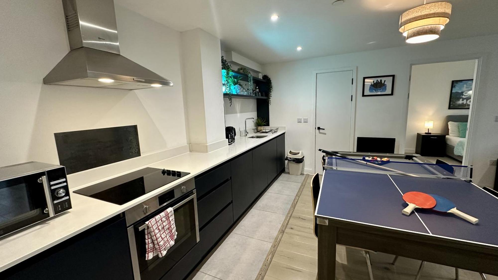 Lux Livin' Apartments - Luxury 2 Bed Apartment With Sky Garden Manchester Esterno foto