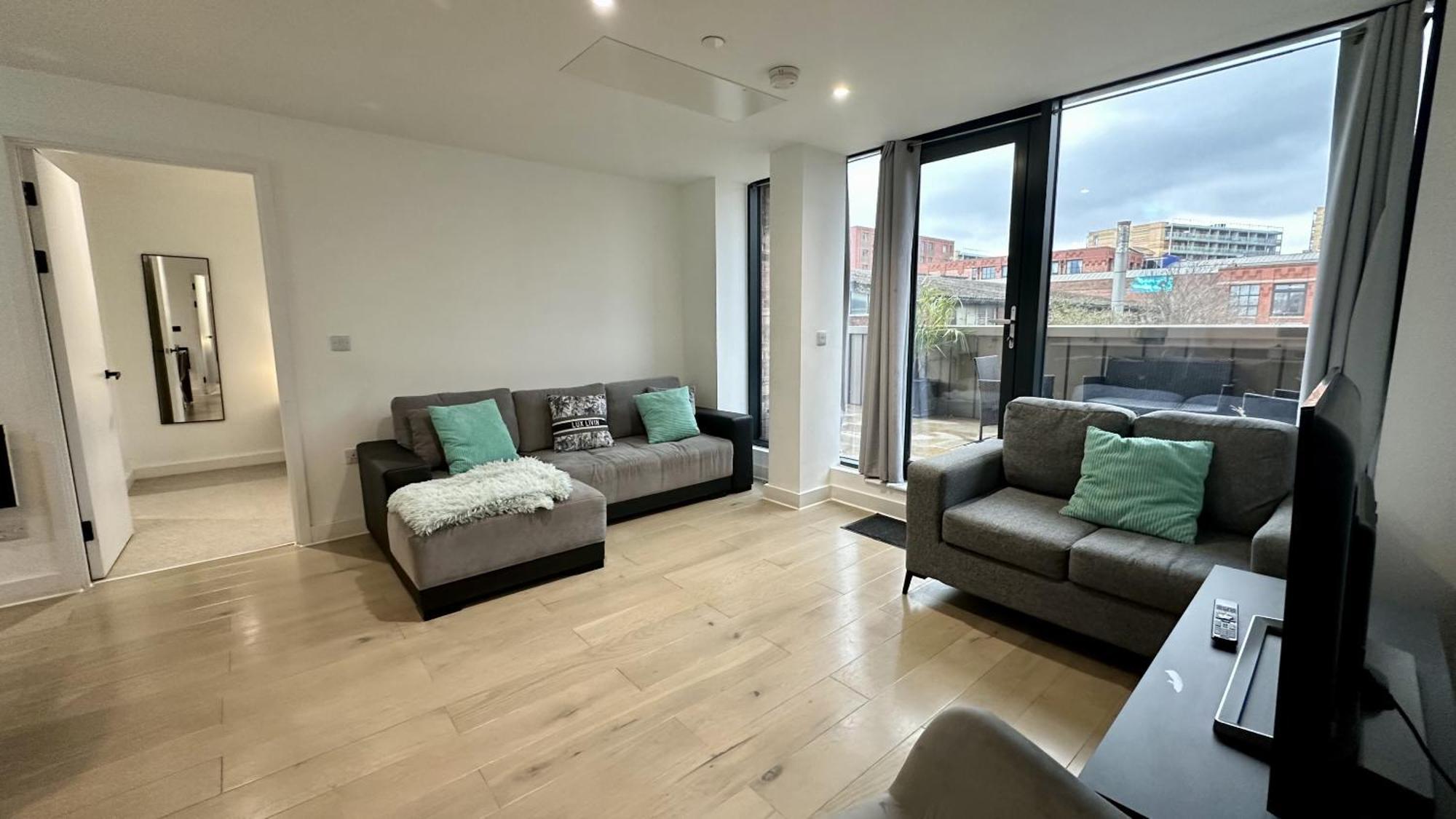 Lux Livin' Apartments - Luxury 2 Bed Apartment With Sky Garden Manchester Esterno foto