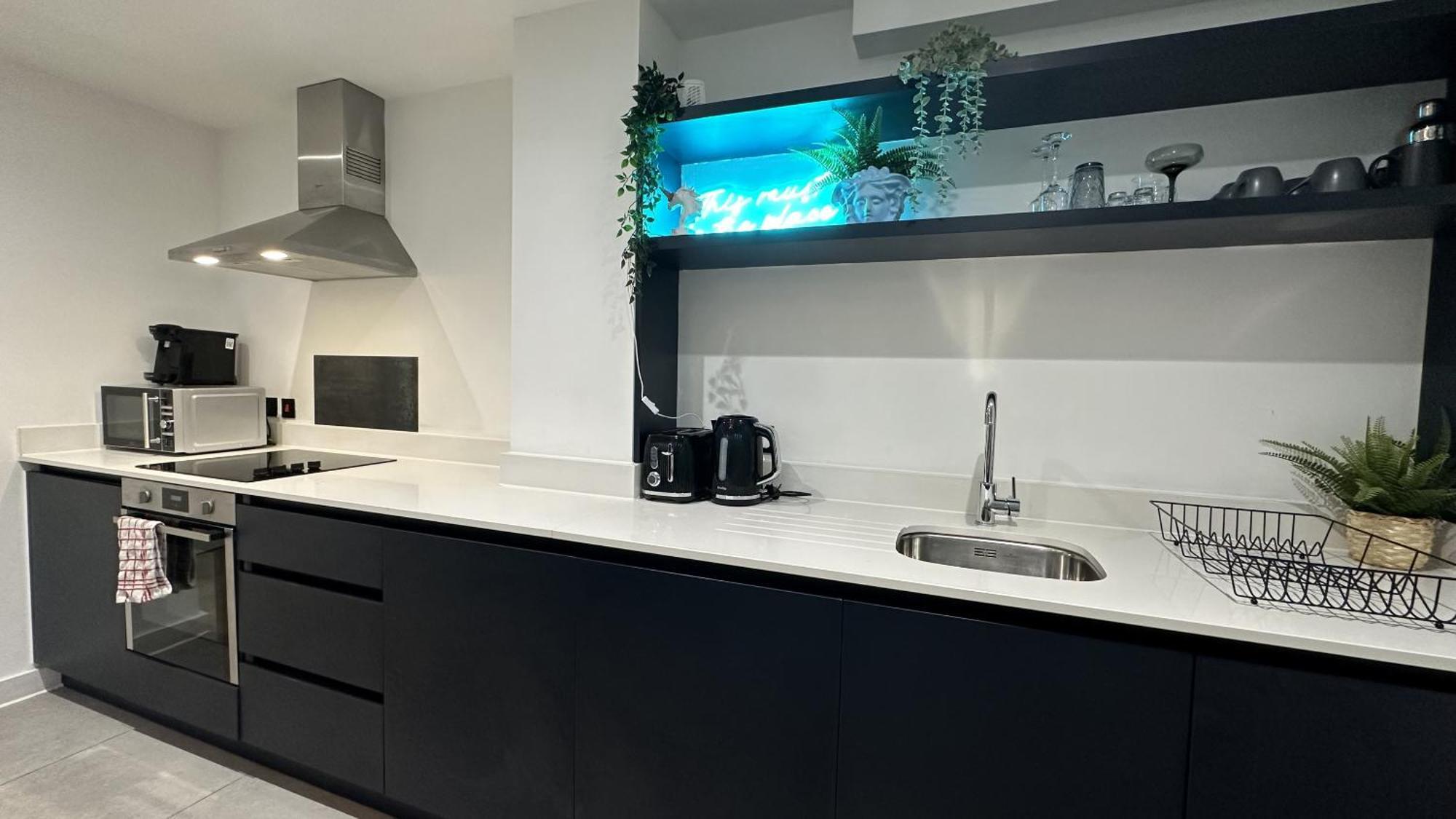Lux Livin' Apartments - Luxury 2 Bed Apartment With Sky Garden Manchester Esterno foto