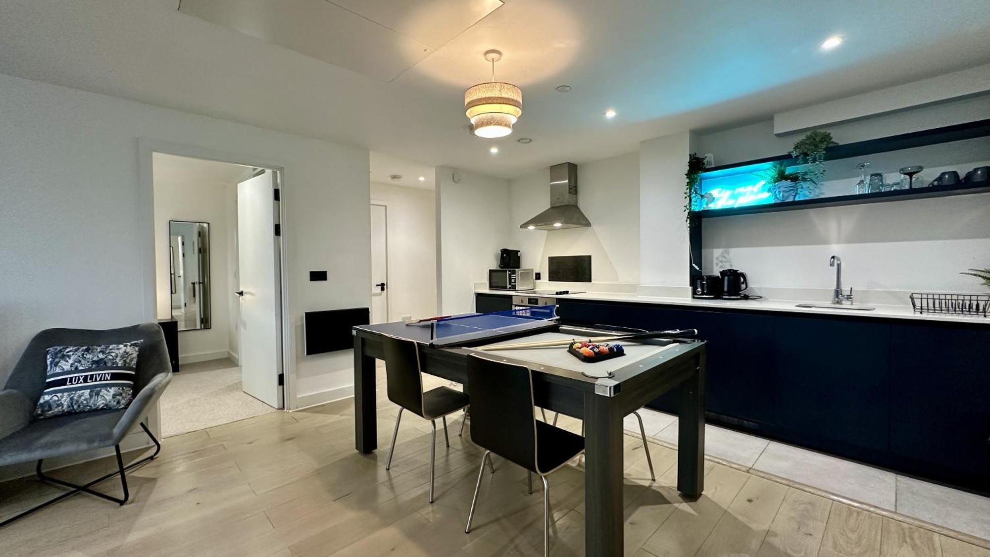 Lux Livin' Apartments - Luxury 2 Bed Apartment With Sky Garden Manchester Esterno foto