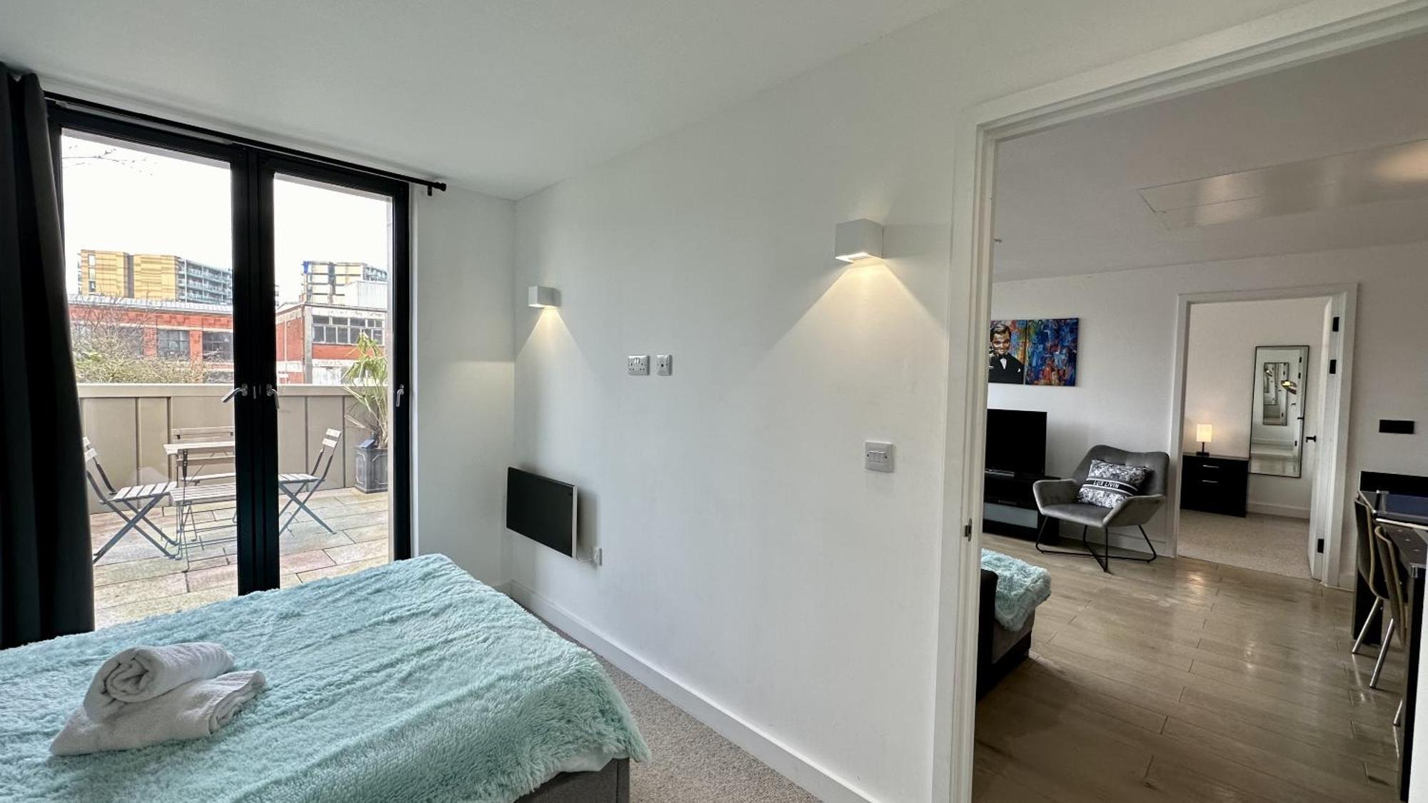 Lux Livin' Apartments - Luxury 2 Bed Apartment With Sky Garden Manchester Esterno foto