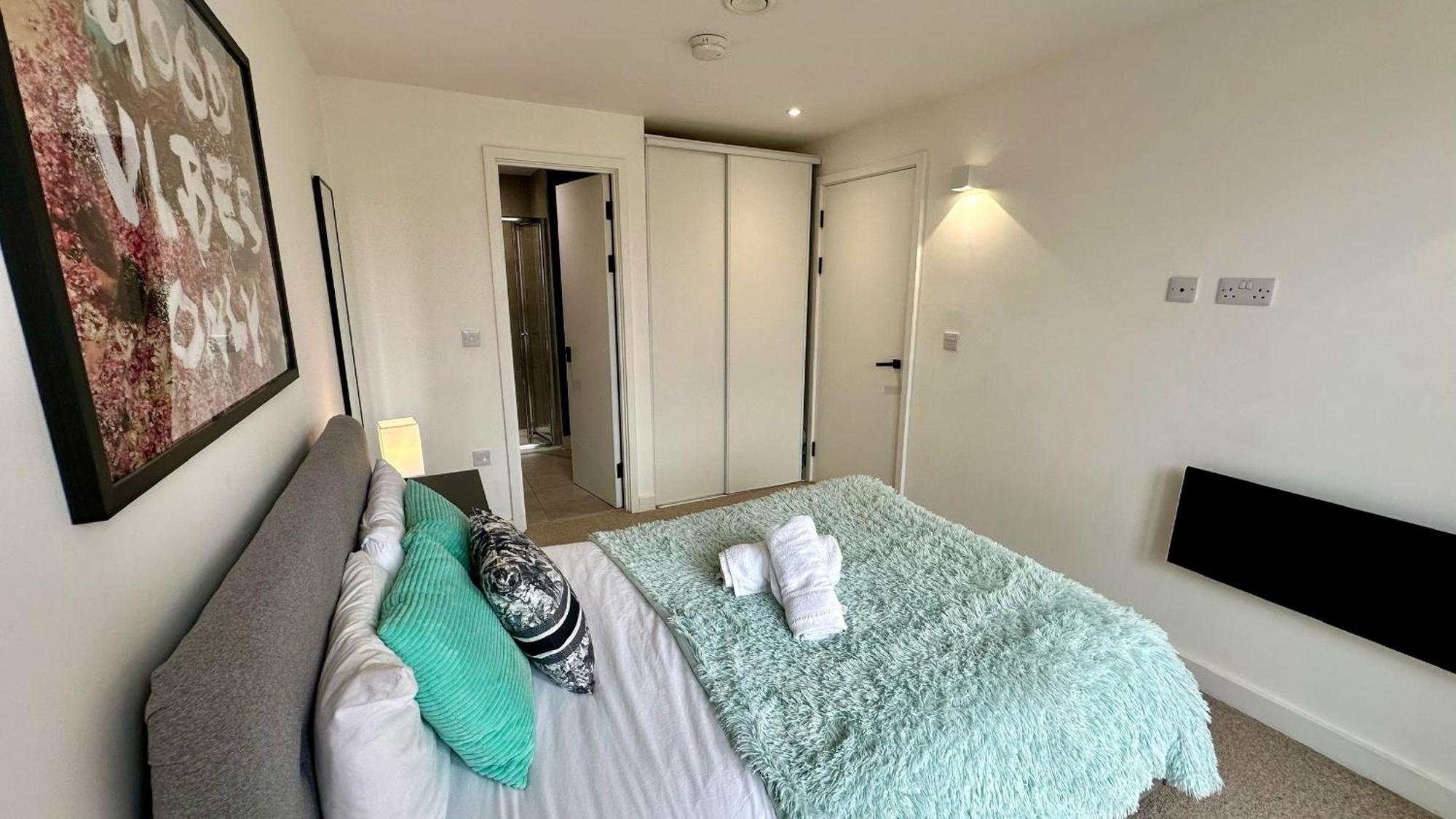 Lux Livin' Apartments - Luxury 2 Bed Apartment With Sky Garden Manchester Esterno foto