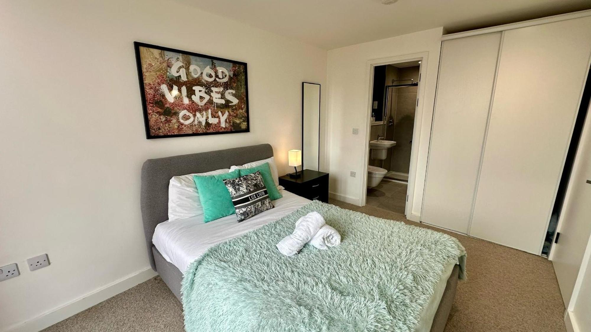 Lux Livin' Apartments - Luxury 2 Bed Apartment With Sky Garden Manchester Esterno foto