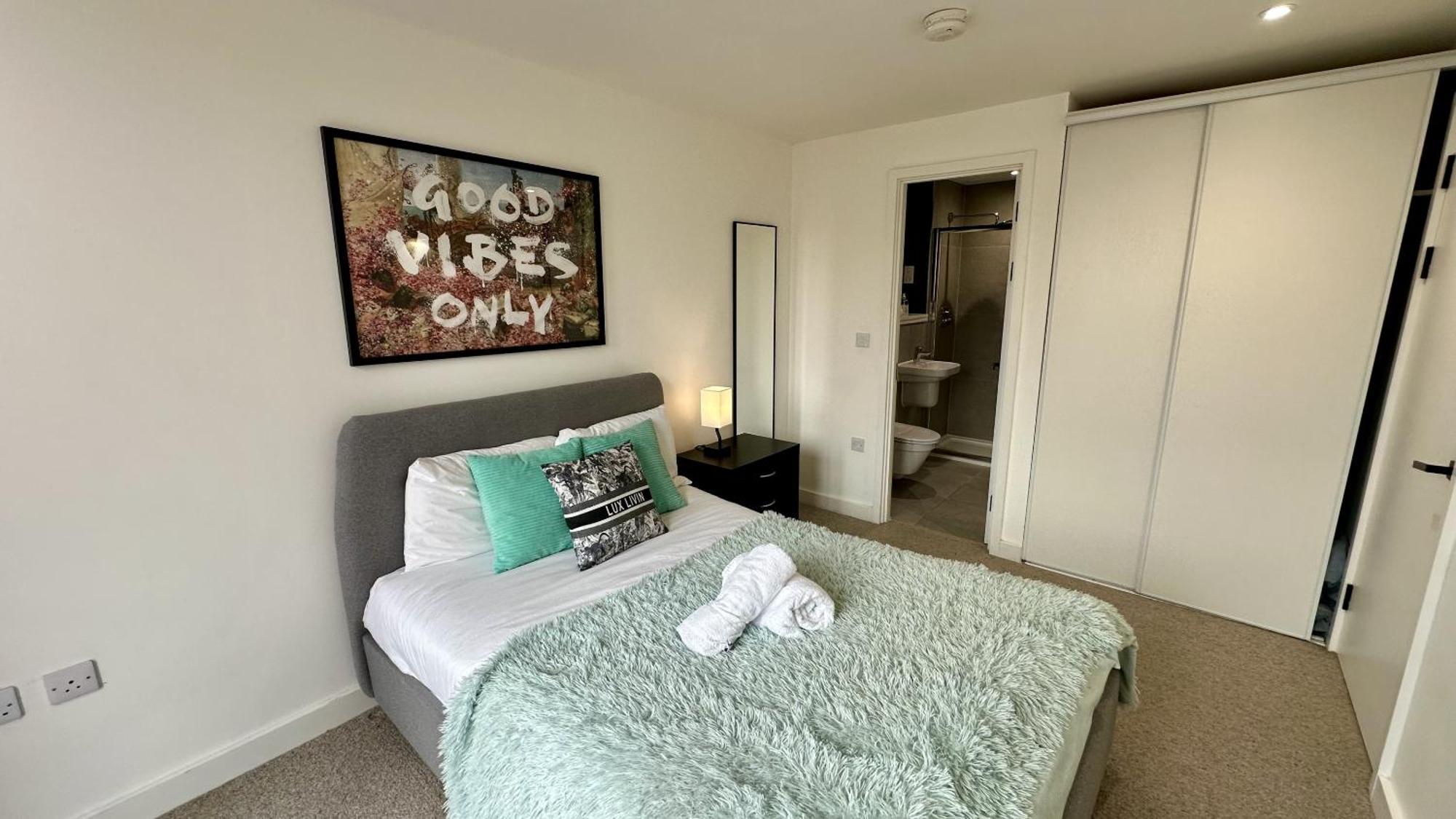 Lux Livin' Apartments - Luxury 2 Bed Apartment With Sky Garden Manchester Esterno foto