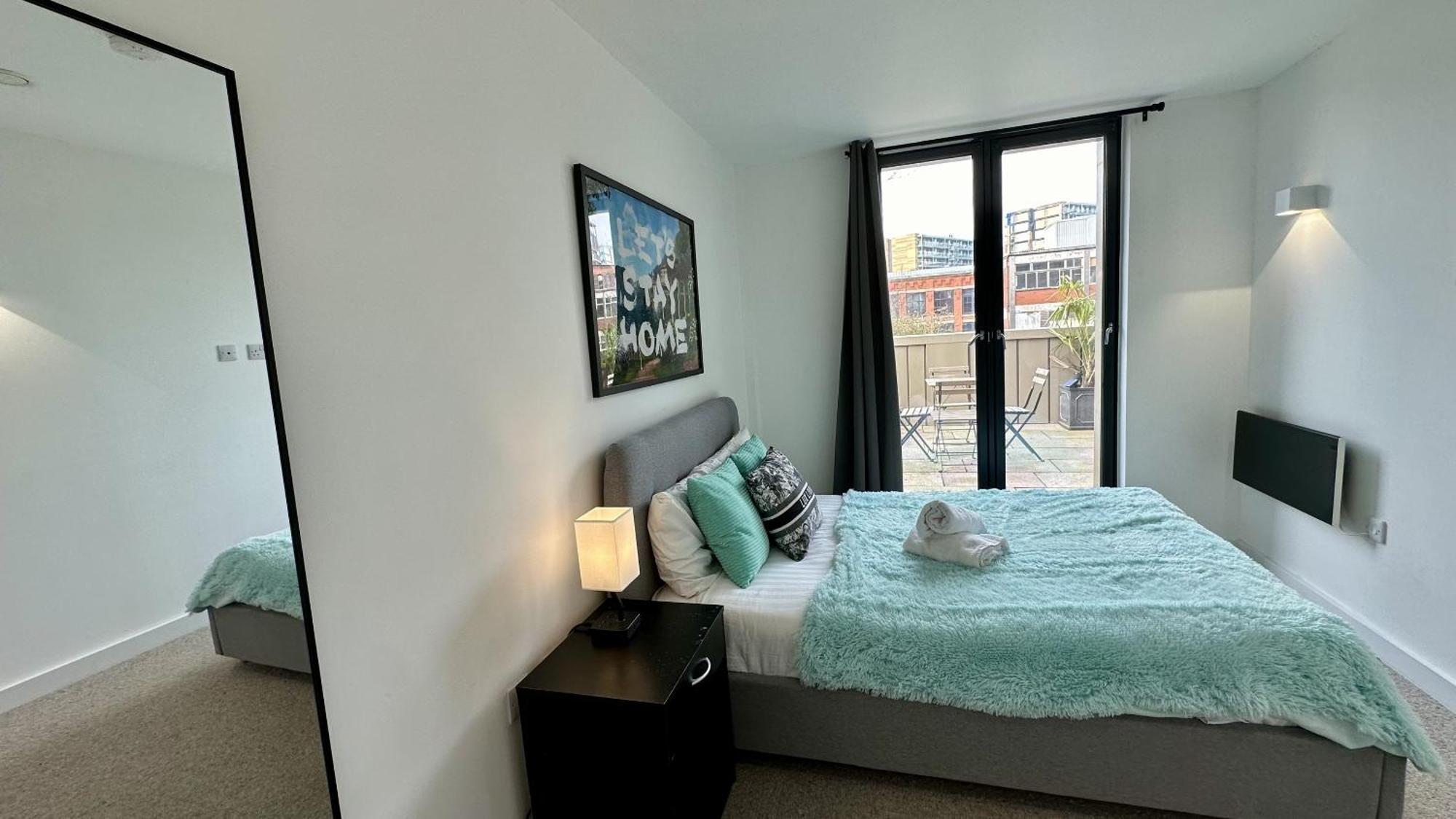 Lux Livin' Apartments - Luxury 2 Bed Apartment With Sky Garden Manchester Esterno foto